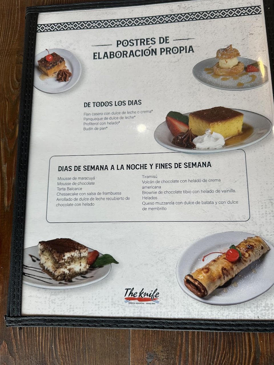 Parrillada-style plates with cheese and vegetables.
